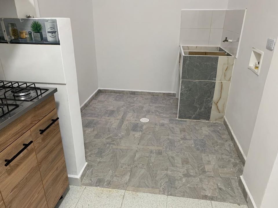 Imagen de SE RENTA APARTA ESTUDIO - LOCAL SECTOR ALFONSO LOPEZ (IN-465)