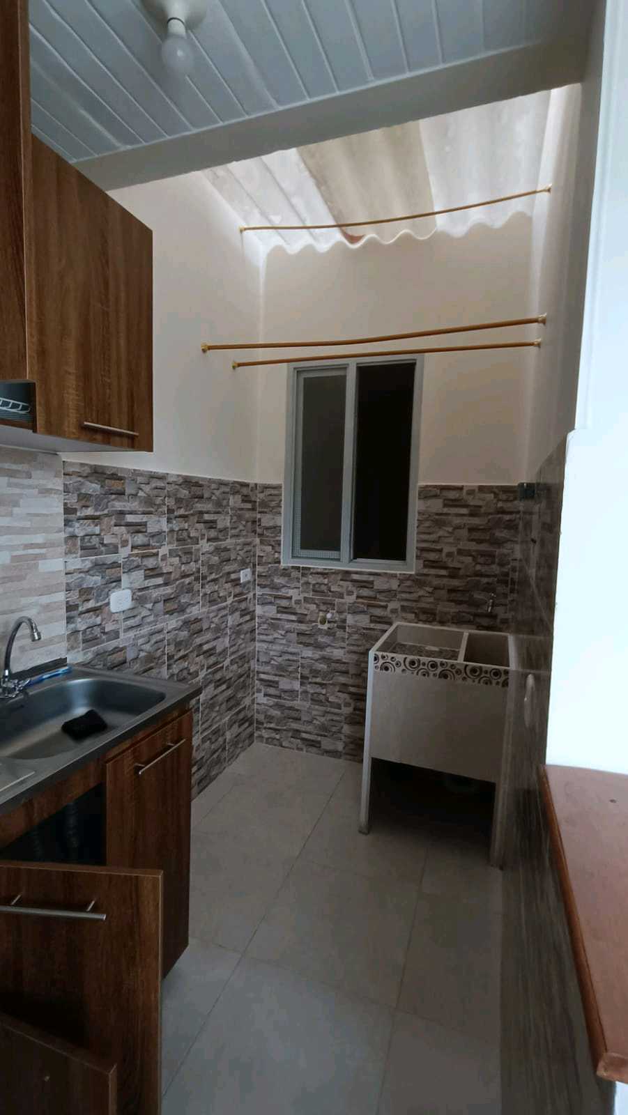 SE VENDE 2 APARTAMENTOS EN CIRCASIA CERCA AL HOSPITAL NUEVO