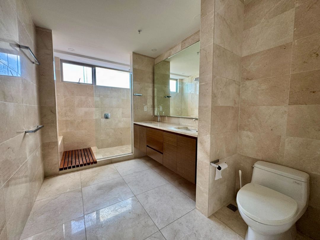 Se vende apartamento con vista mar en Santa Maria