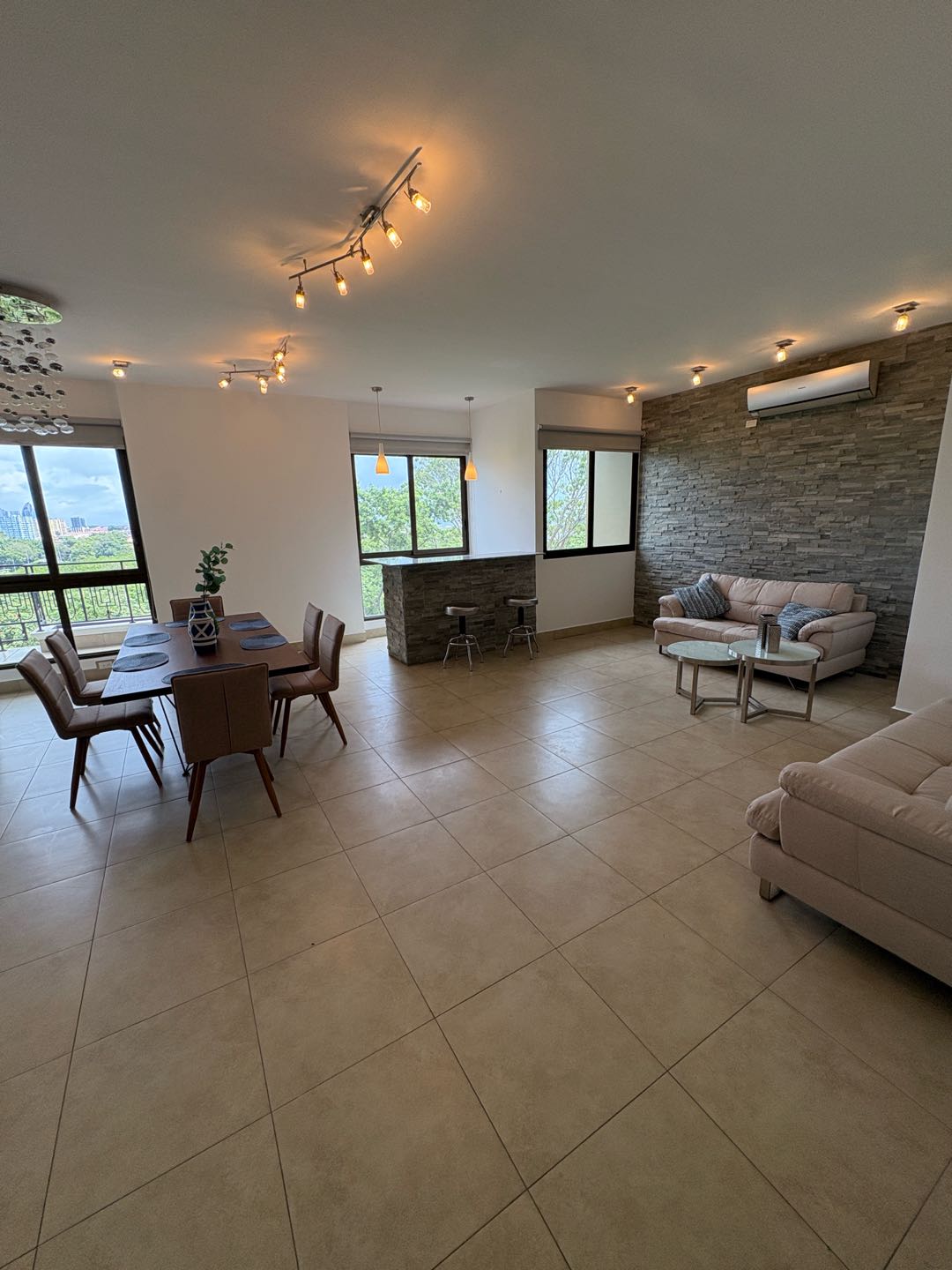 Se Alquila Apartamento en Amador con la Mejor Vista