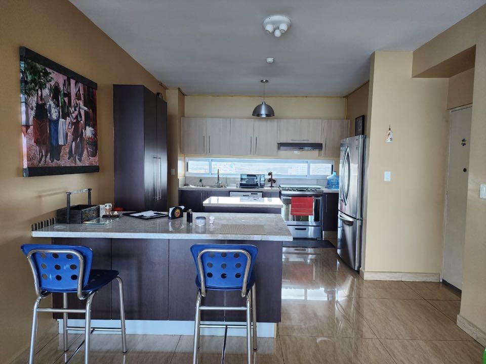 SE VENDE APARTAMENTO EN AVENIDA BALBOA, PH H20