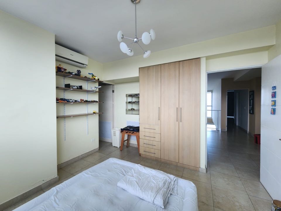 SE VENDE APARTAMENTO EN AVENIDA BALBOA, PH H20