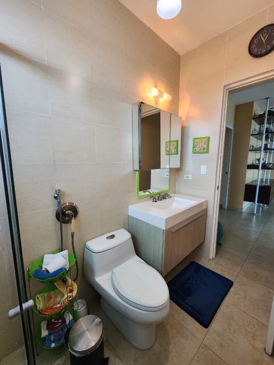 SE VENDE APARTAMENTO EN AVENIDA BALBOA, PH H20