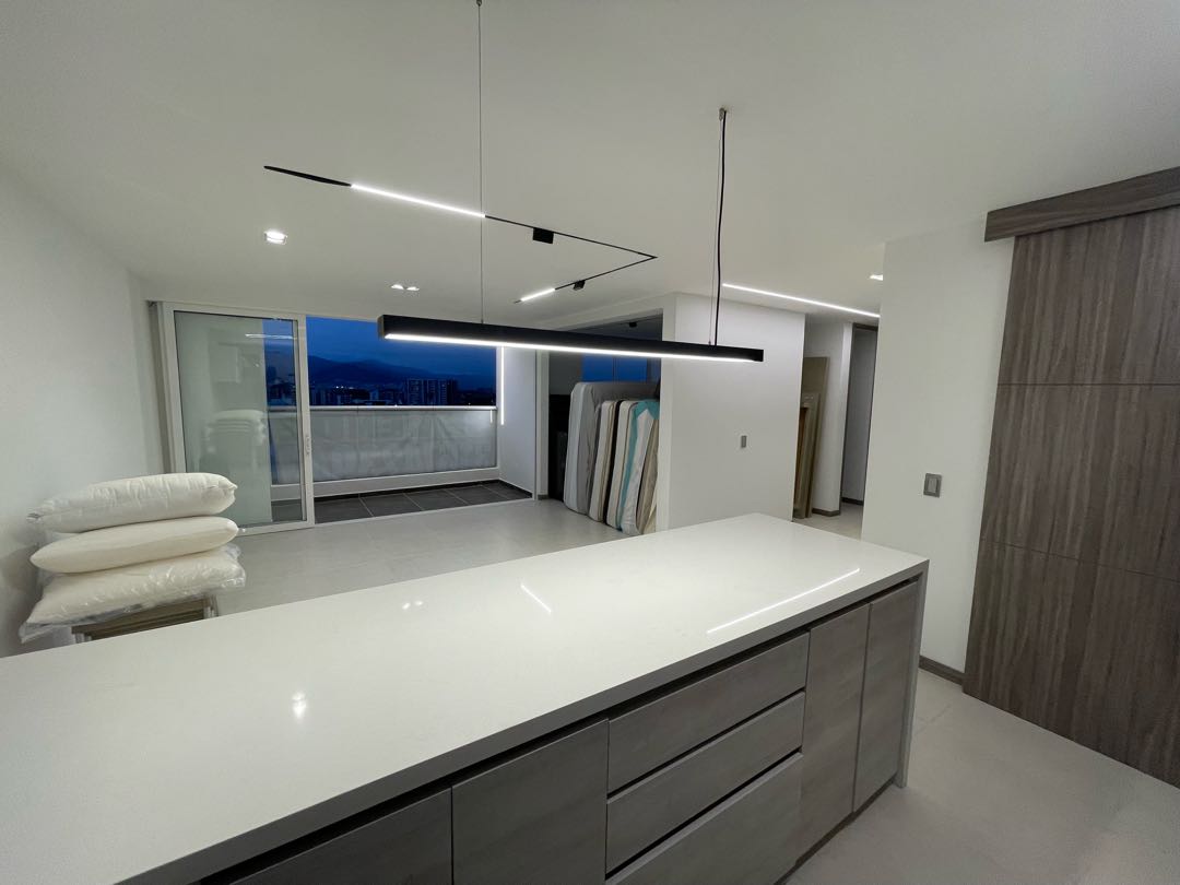 SE VENDE APARTAMENTO EN BAIKAL VALLE DEL LILI
