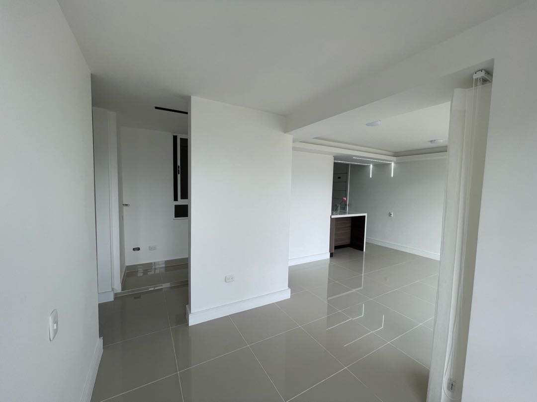 SE VENDE APARTAMENTO EN BELLATIERRA- VALLE DEL LILI