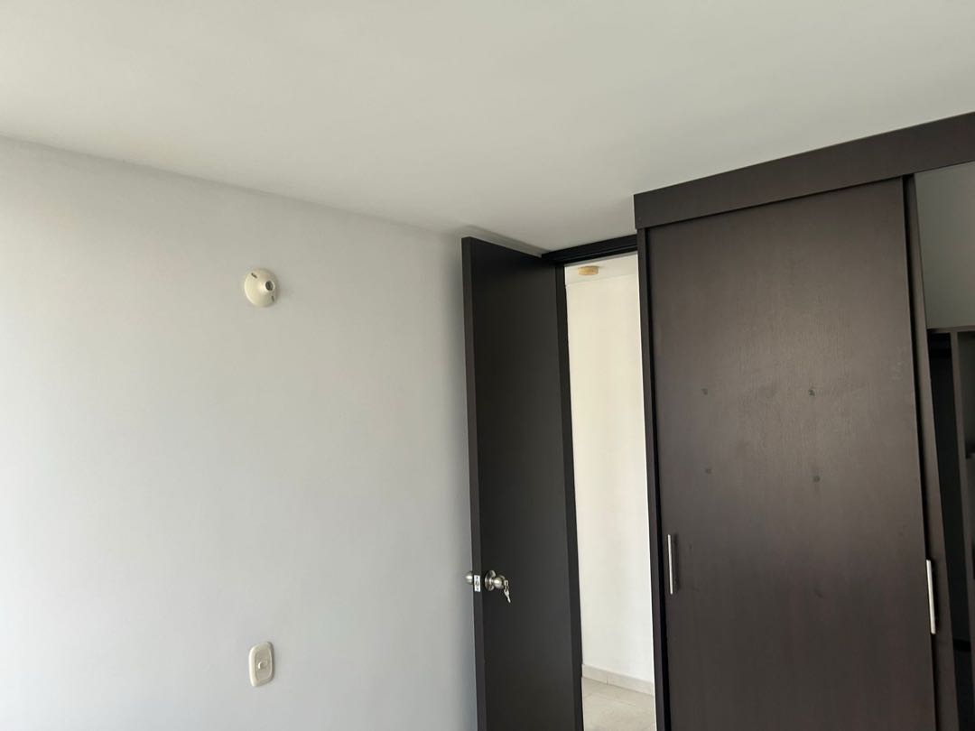 SE VENDE APARTAMENTO EN BOCHALEMA 55m2 piso 7