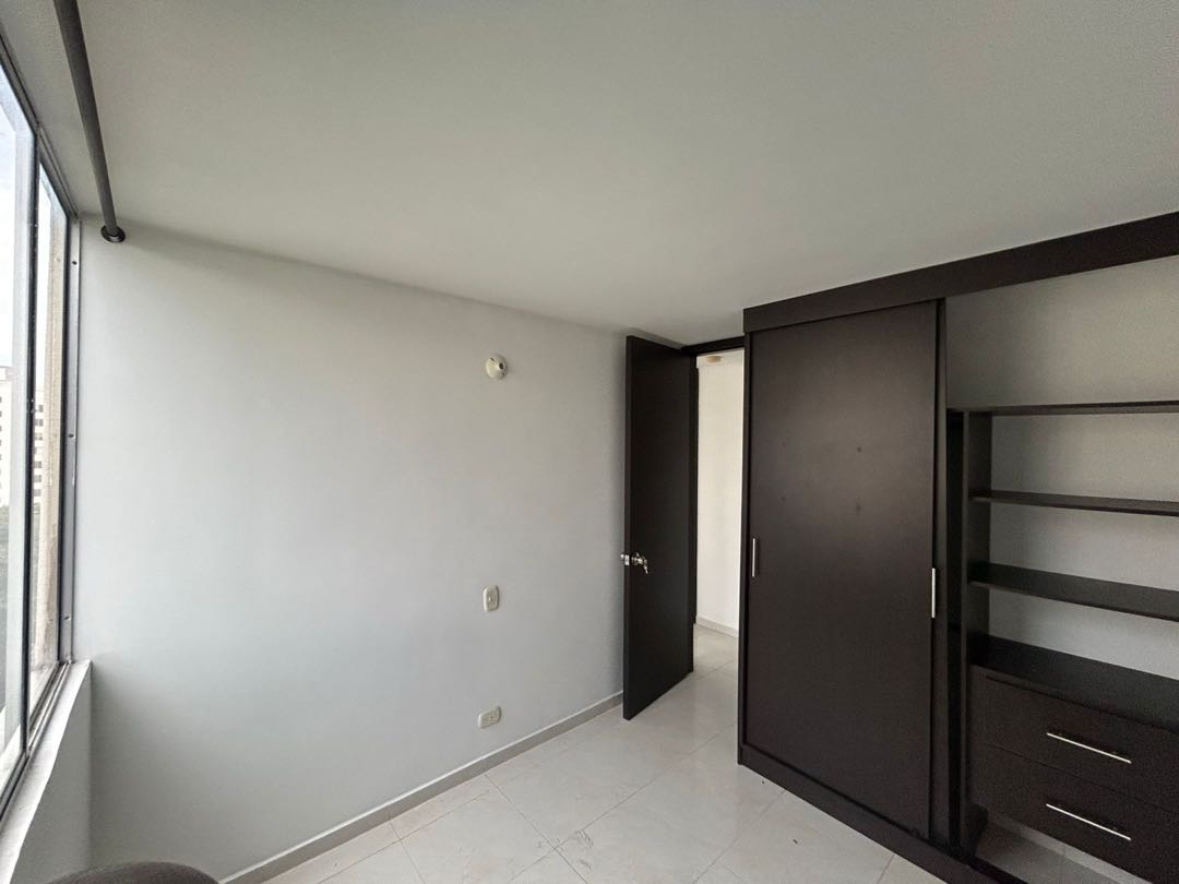 SE VENDE APARTAMENTO EN BOCHALEMA 55m2 piso 7