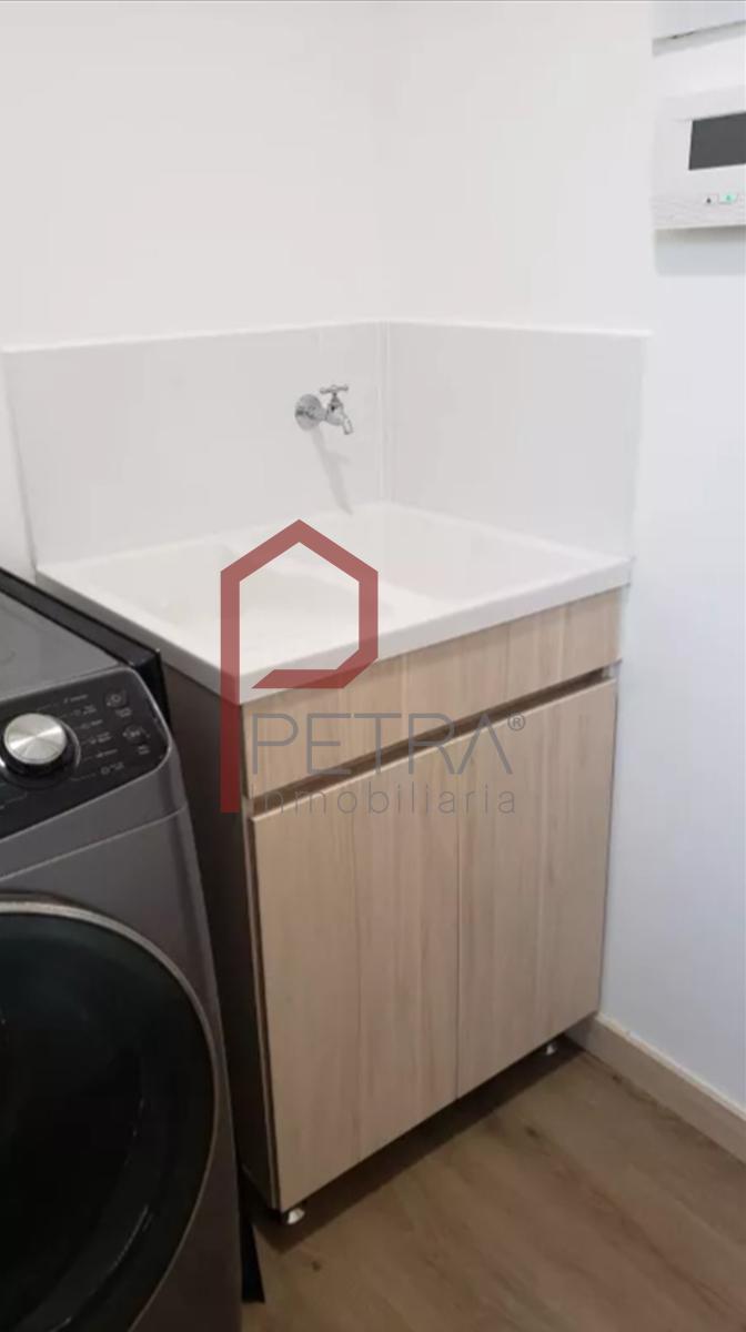 SE VENDE APARTAMENTO EN CUMBRES, ENVIGADO COD.