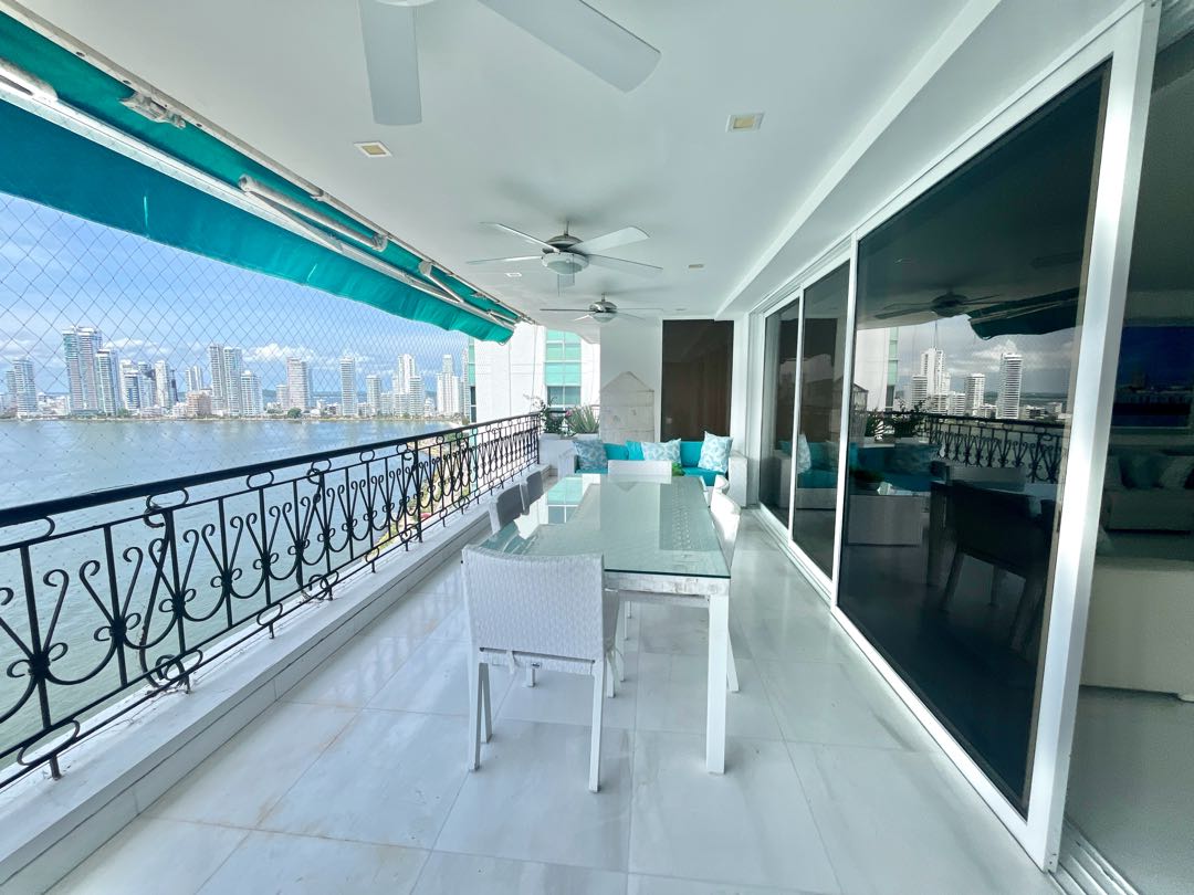 SE VENDE APARTAMENTO EN EDIFICIO BAHIA SAN MARCOS CARTAGENA DE INDIAS