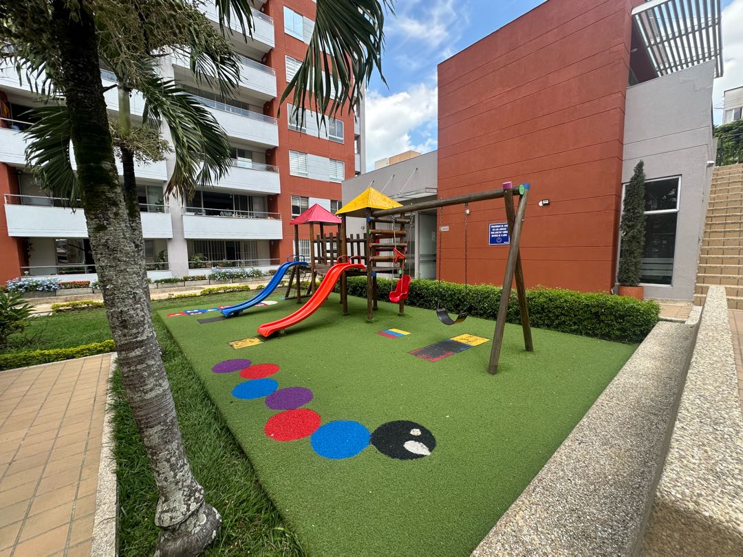 SE VENDE APARTAMENTO EN LAGOS DE LA BOCHA