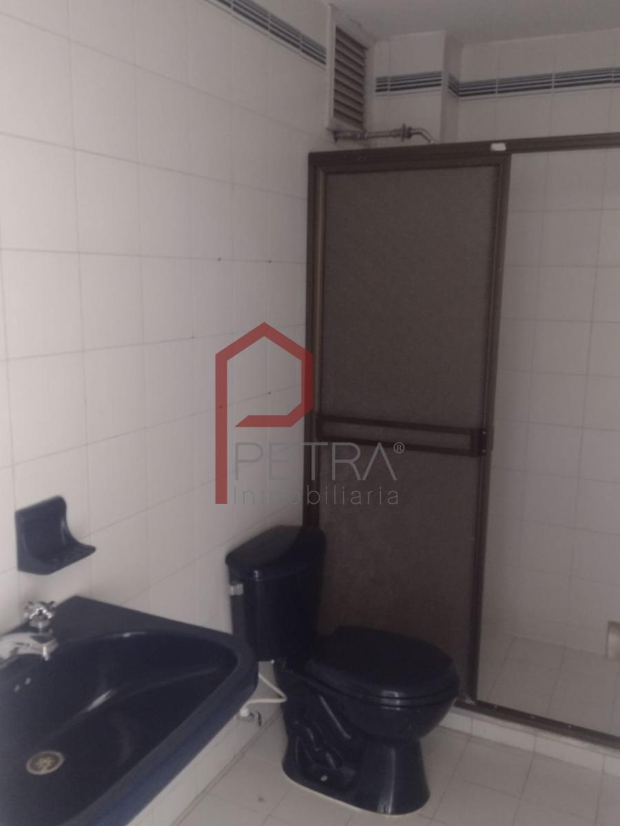 Se Vende Apartamento en Los Colores, Medellín