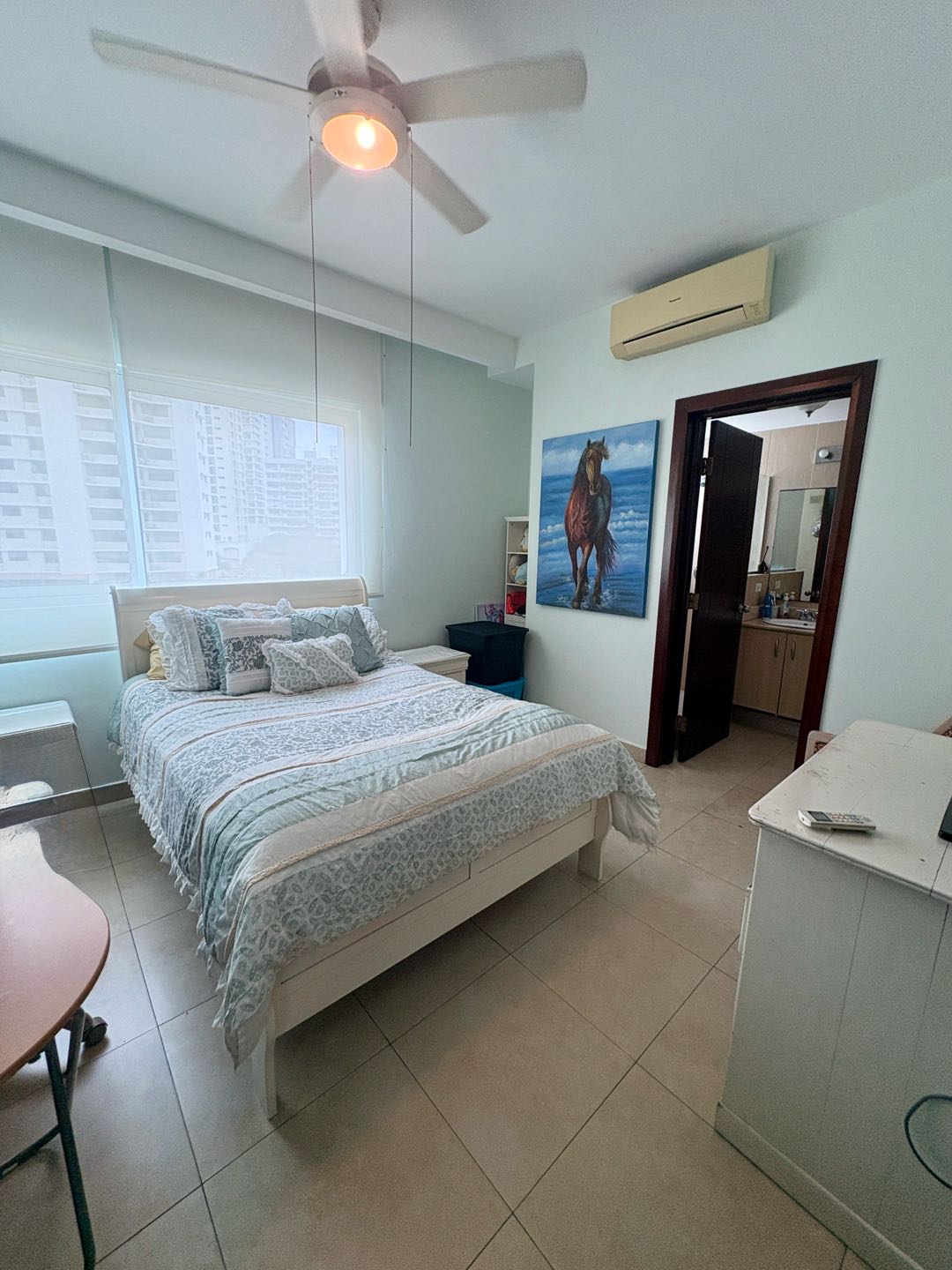 SE VENDE APARTAMENTO EN PH MAR ABIERTO