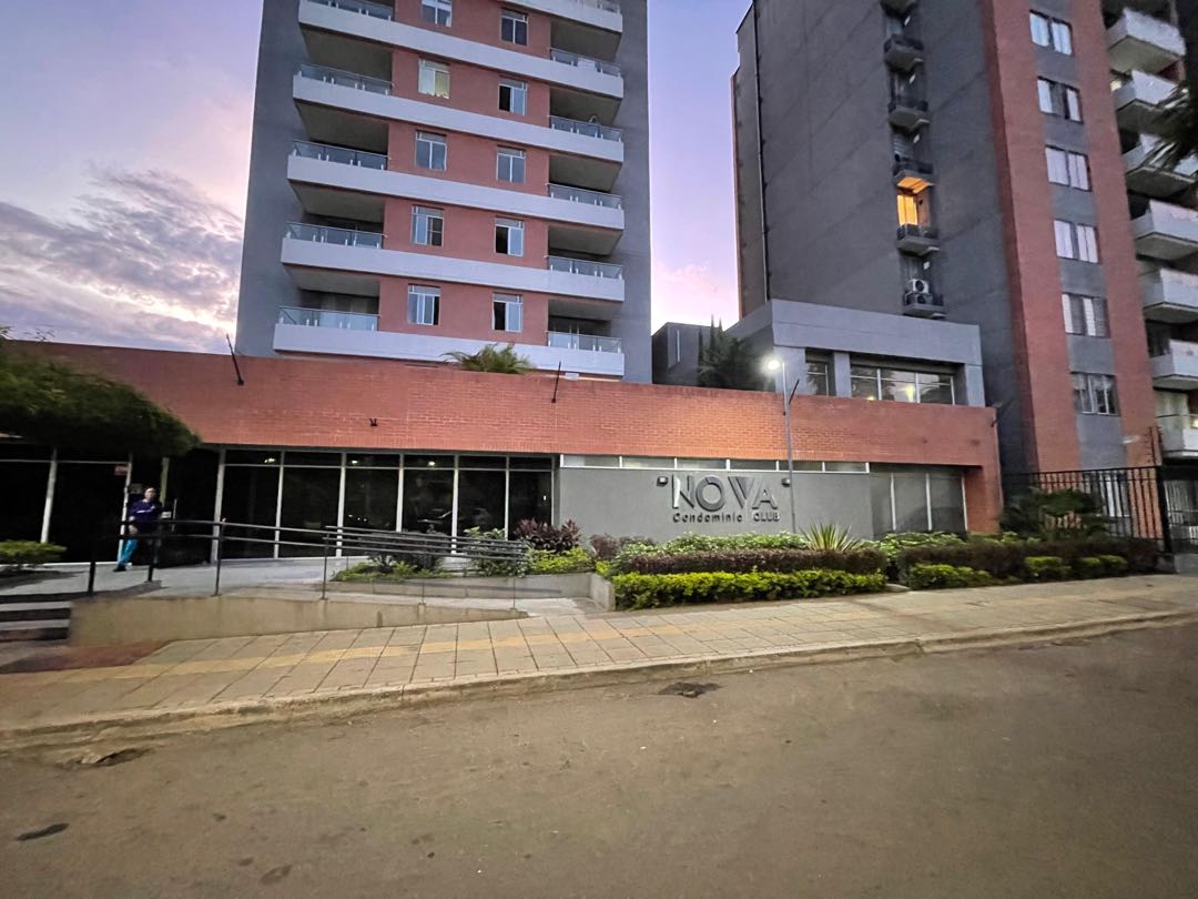 SE VENDE APARTAMENTO EN NOVA CLUB VALLE DEL LILI