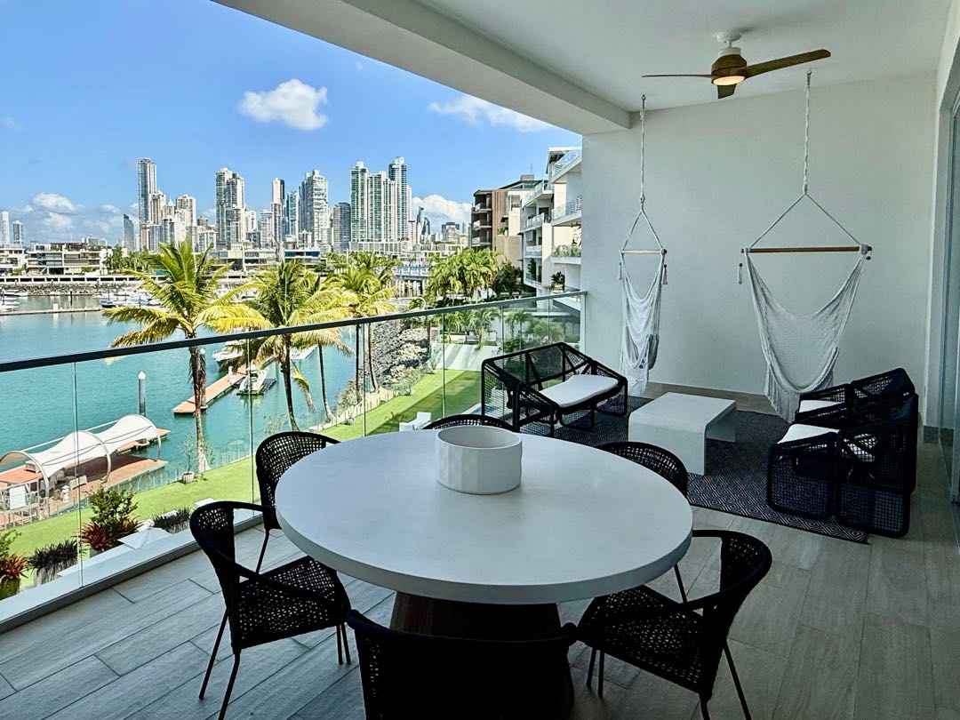 Se Vende Apto Amoblado en Ocean Reef