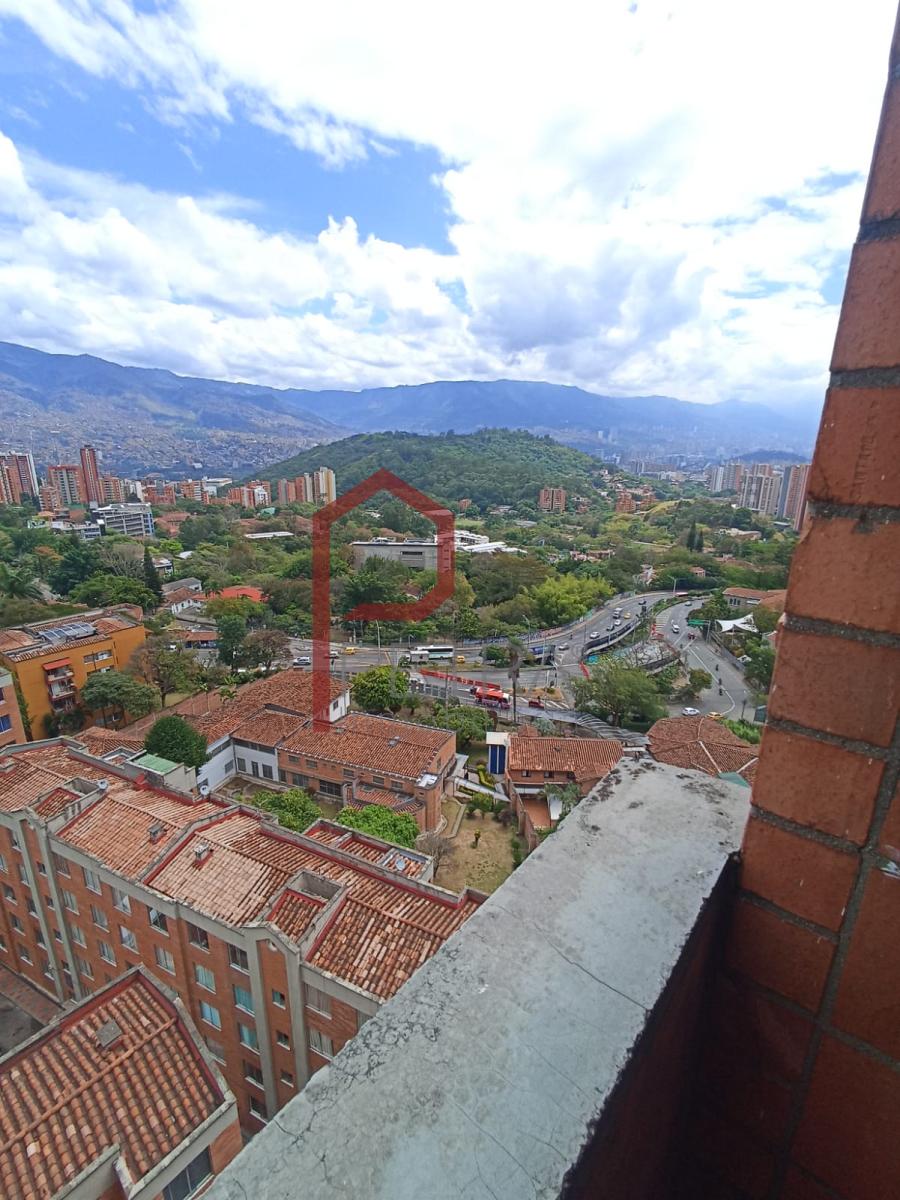 SE VENDE APARTAMENTO EN ROBLEDO VILLA FLORA , MEDELLÍN