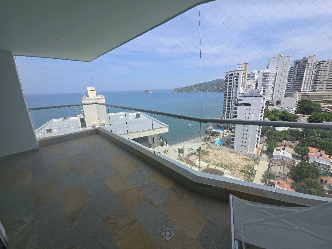 Se Vende Apartamento en Rodadero Sur - Santa Marta