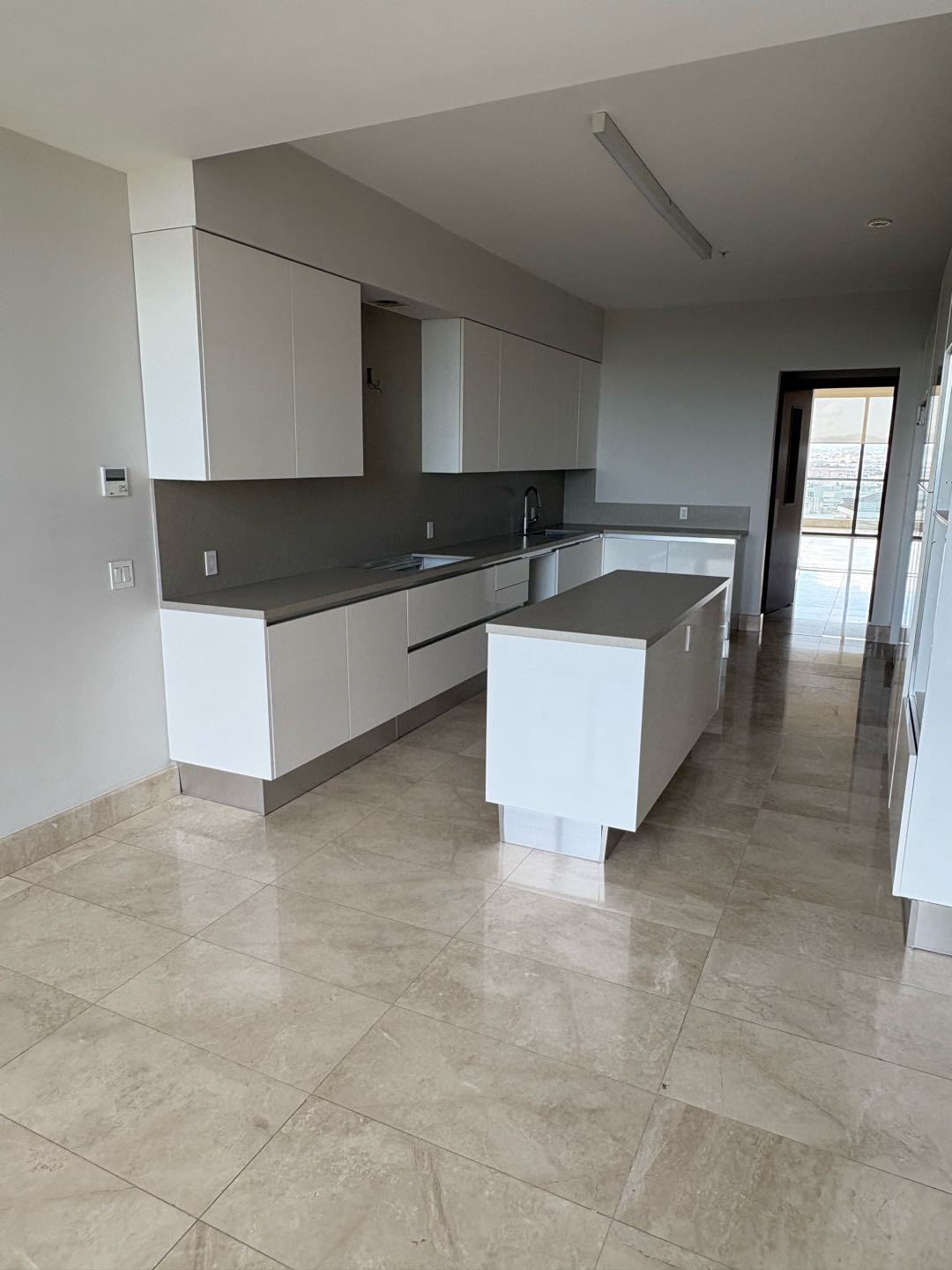 Se Vende Apartamento en PH Albatross Santa Maria
