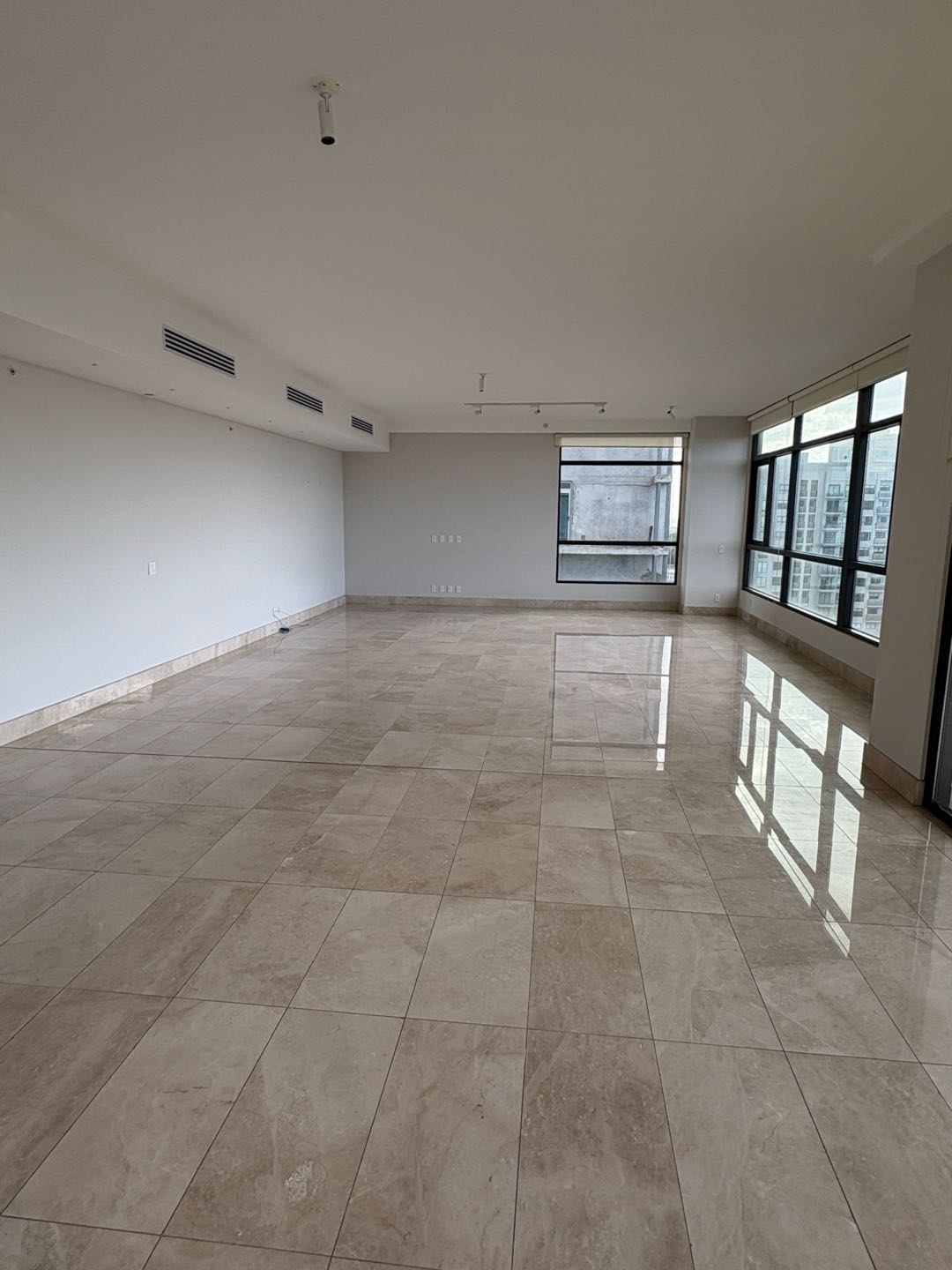Se Vende Apartamento en PH Albatross Santa Maria