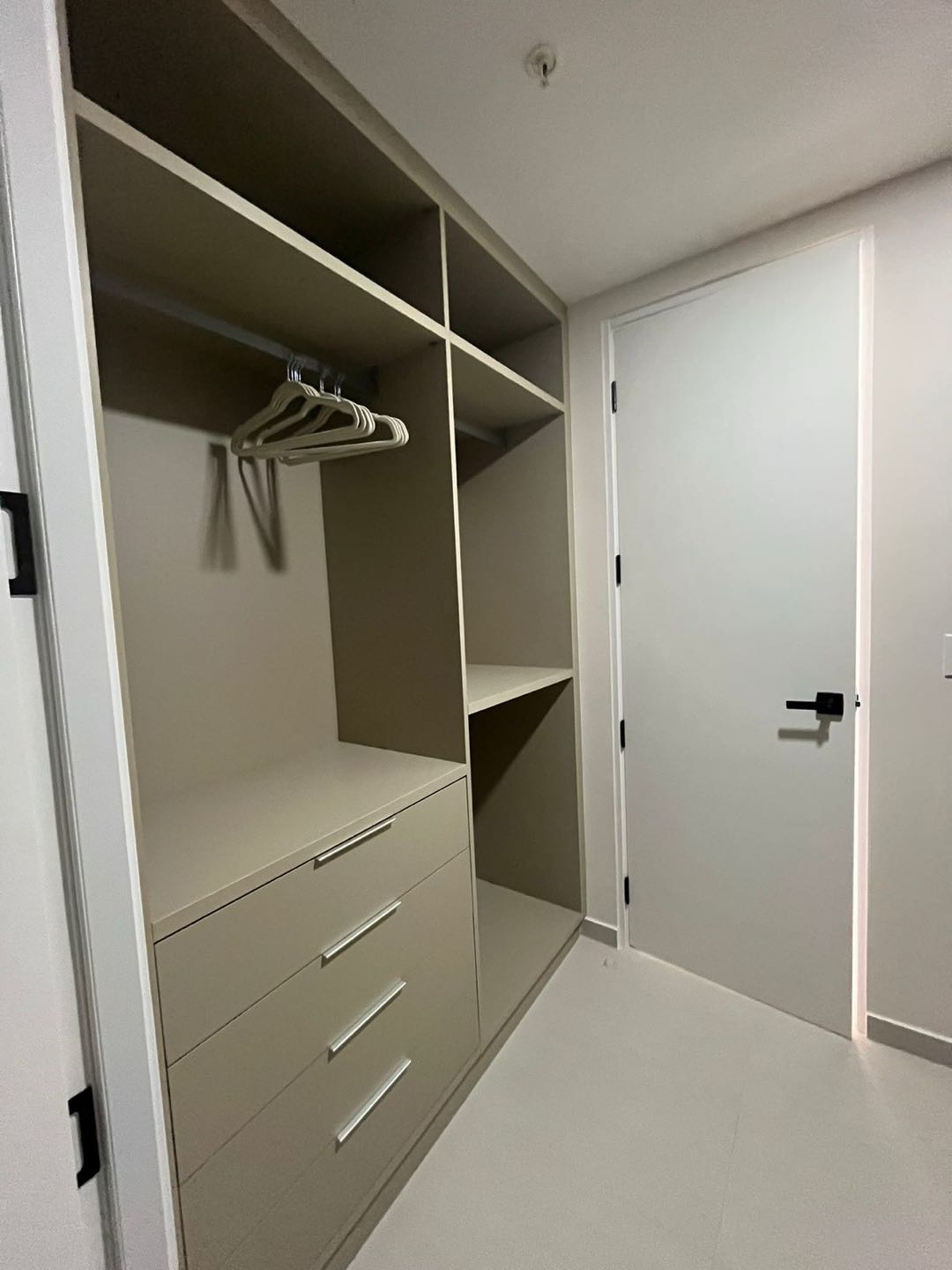 Se Alquila Apartamento en VILLAGE en Santa Maria