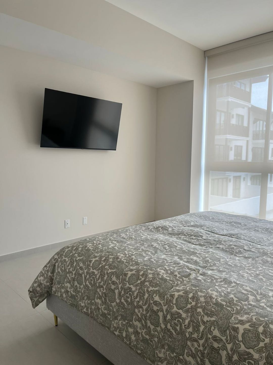 Se Alquila Apartamento en VILLAGE en Santa Maria