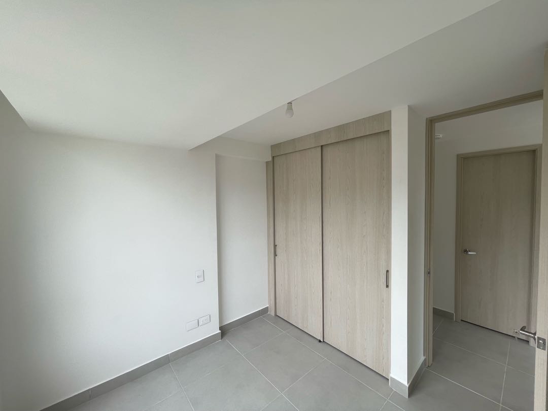 SE VENDE APARTAMENTO NUEVO EN VALLE DEL LILI- PLATINO