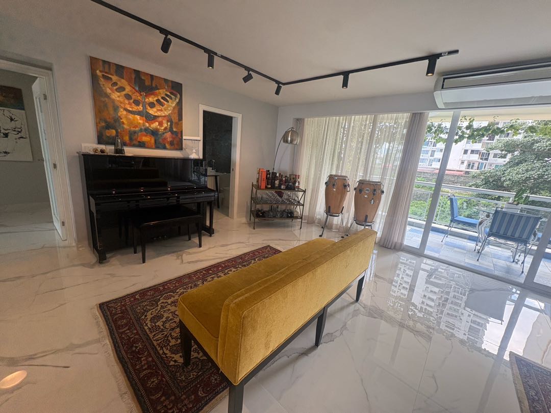 Se Vende Apartamento Remodelado en Torre del Mar, Punta Paitilla