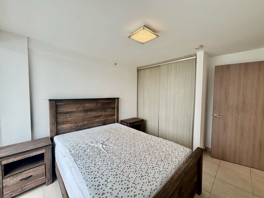 Se Vende en PH El Mare, Edison Park