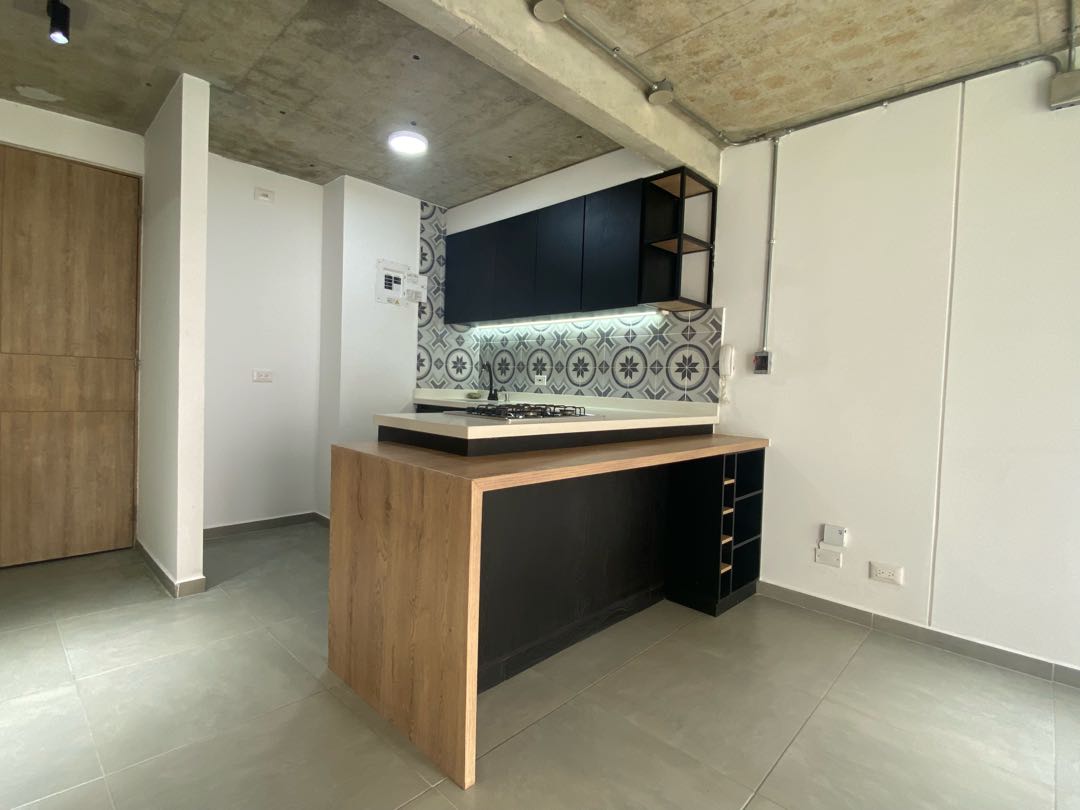 SE VENDE O ALQUILA  APTO VIVEROS PISO 2 CALI W9828681 ISA