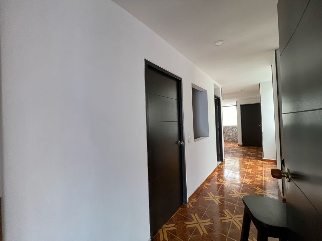 SE VENDE o PERMUTA CASA BIFAMILIAR EN COUNTRY PLAZA JAMUNDI