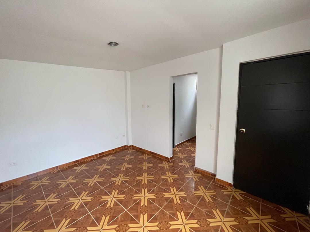 SE VENDE o PERMUTA CASA BIFAMILIAR EN COUNTRY PLAZA JAMUNDI