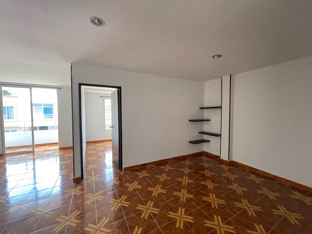 SE VENDE o PERMUTA CASA BIFAMILIAR EN COUNTRY PLAZA JAMUNDI