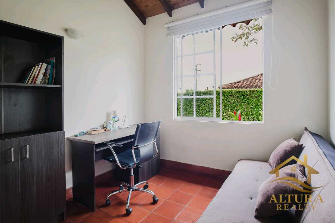 SE VENDE CASA CAMPESTRE ARMENIA MONTENEGRO QUINDIO