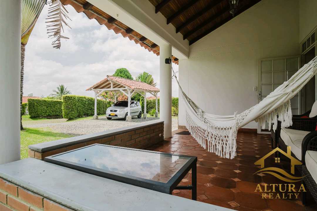 SE VENDE CASA CAMPESTRE ARMENIA MONTENEGRO QUINDIO