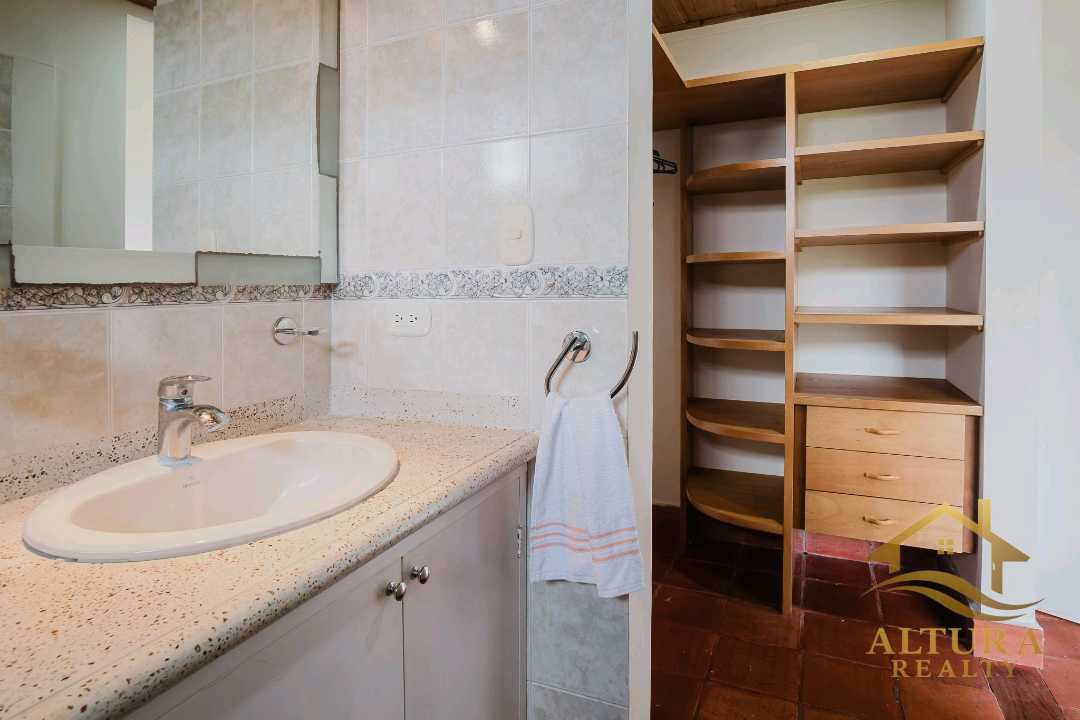 SE VENDE CASA CAMPESTRE ARMENIA MONTENEGRO QUINDIO