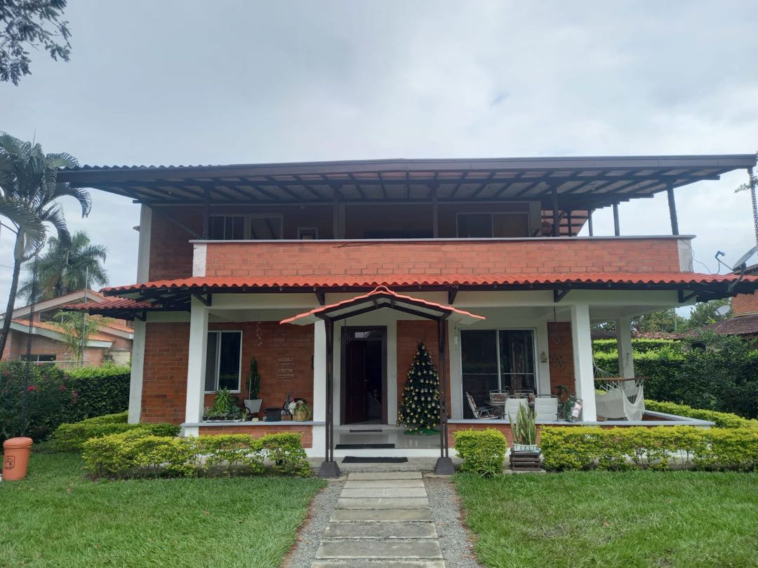 SE VENDE CASA CAMPESTRE, CALDAS, VITERBO