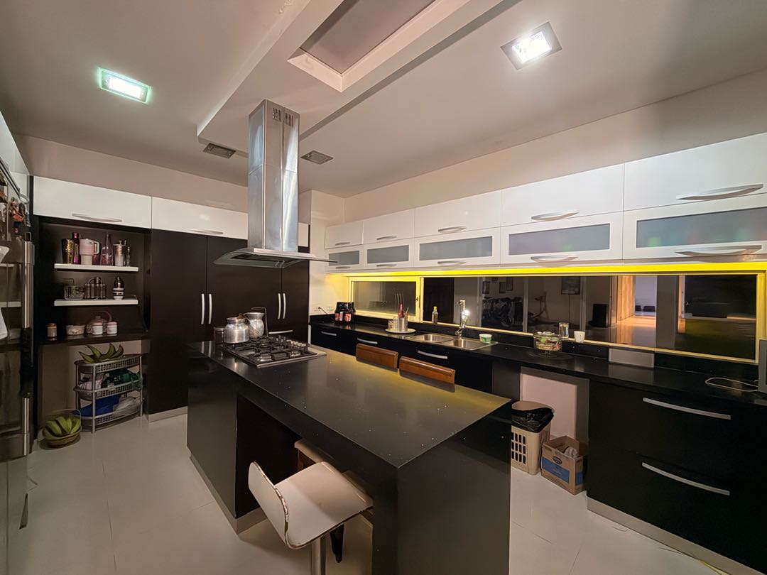 SE VENDE CASA CAMPESTRE DE EN DELONIX  CIUDAD JARDÍN CALI