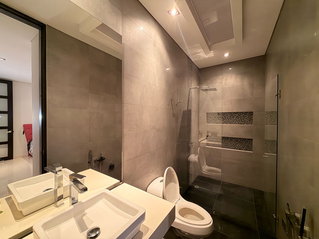 SE VENDE CASA CAMPESTRE DE EN DELONIX  CIUDAD JARDÍN CALI