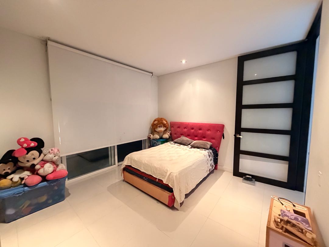 SE VENDE CASA CAMPESTRE DE EN DELONIX  CIUDAD JARDÍN CALI