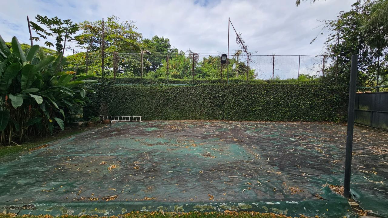 SE VENDE CASA TROPICAL EN LA MARIA PANCE