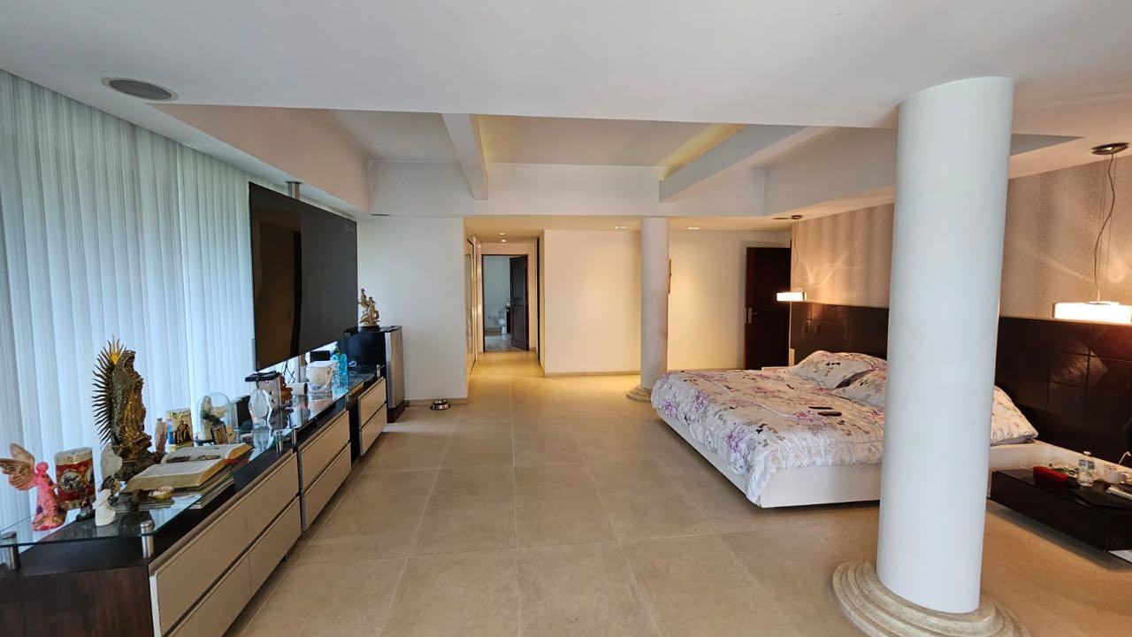 SE VENDE CASA TROPICAL EN LA MARIA PANCE