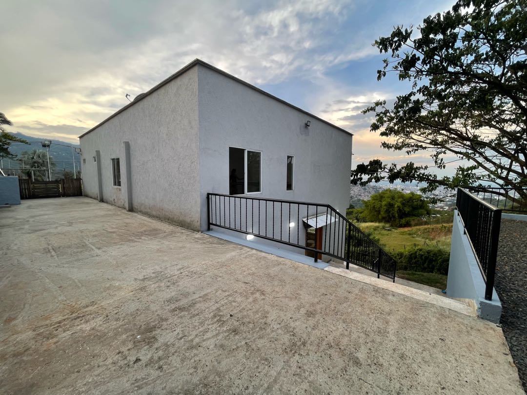 SE VENDE CASA CAMPESTRE EN LA REFORMA CALI