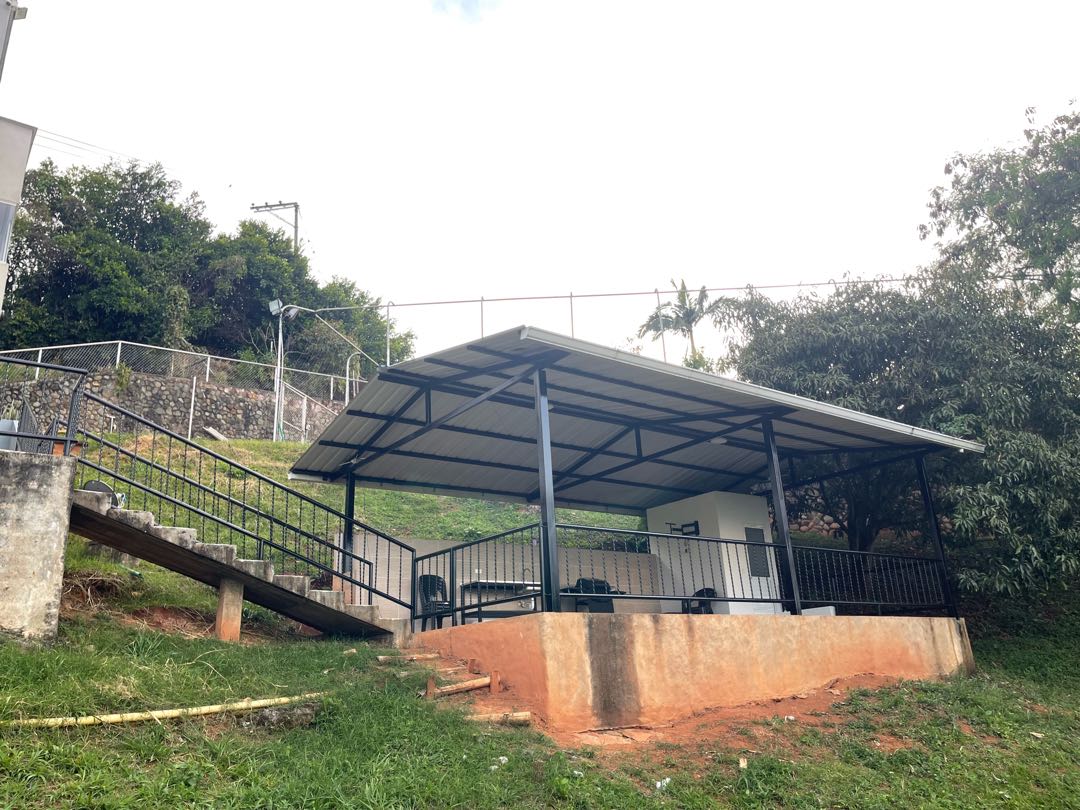 SE VENDE CASA CAMPESTRE EN LA REFORMA CALI