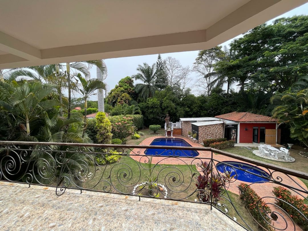 SE VENDE CASA CAMPESTRE EN LA MORADA JAMUNDÍ