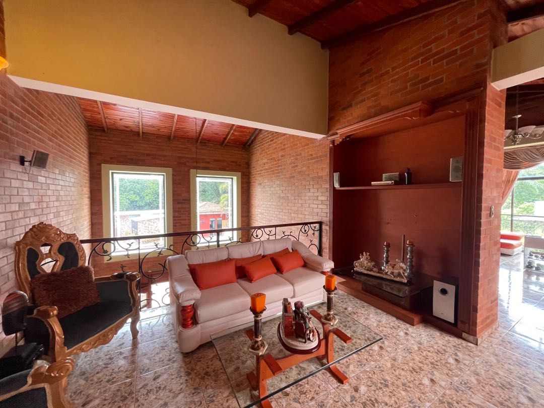 SE VENDE CASA CAMPESTRE EN LA MORADA JAMUNDÍ