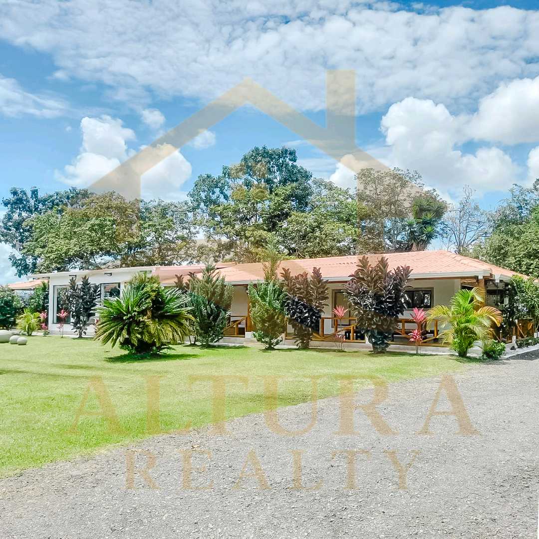 SE VENDE CASA CAMPESTRE ENTRE ARMENIA Y CIRCASIA