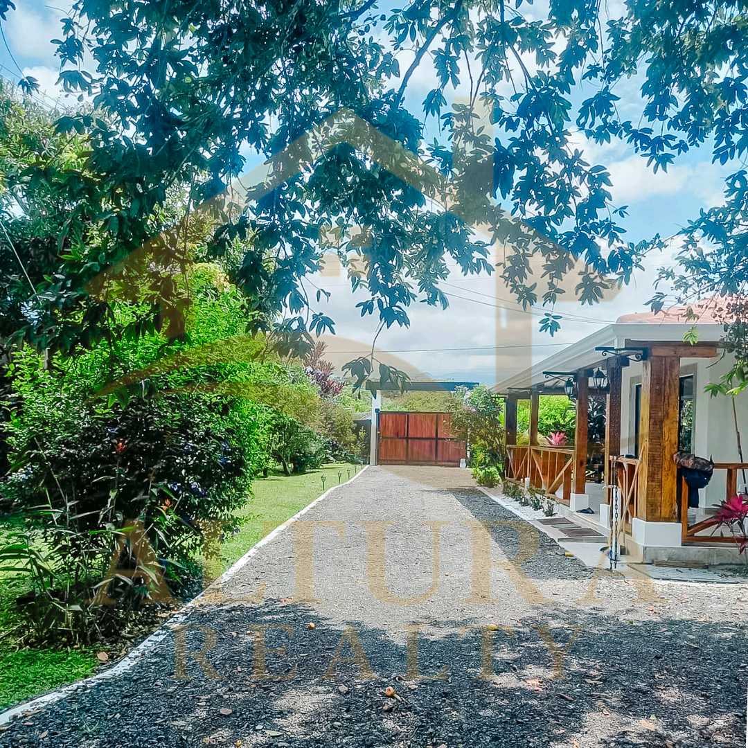 SE VENDE CASA CAMPESTRE ENTRE ARMENIA Y CIRCASIA