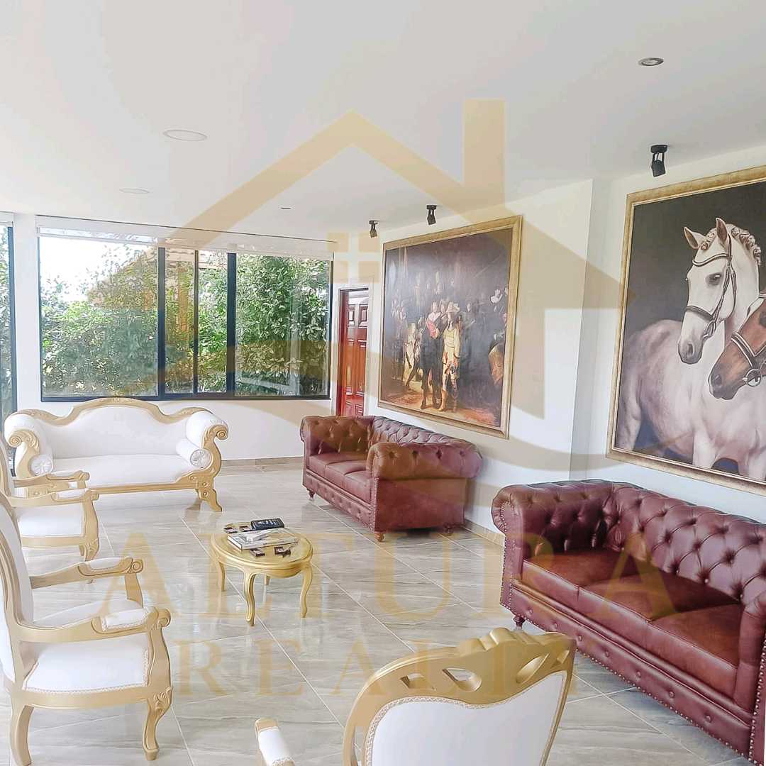 SE VENDE CASA CAMPESTRE ENTRE ARMENIA Y CIRCASIA