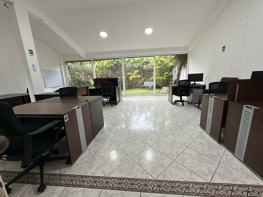 Se Vende casa comercial en Los Angeles