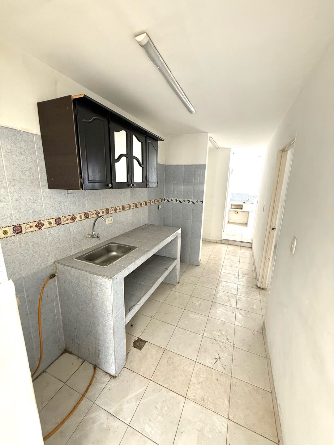 SE VENDE CASA DE DOS PISOS EN BARRIO CALIMA CALI ND9051188