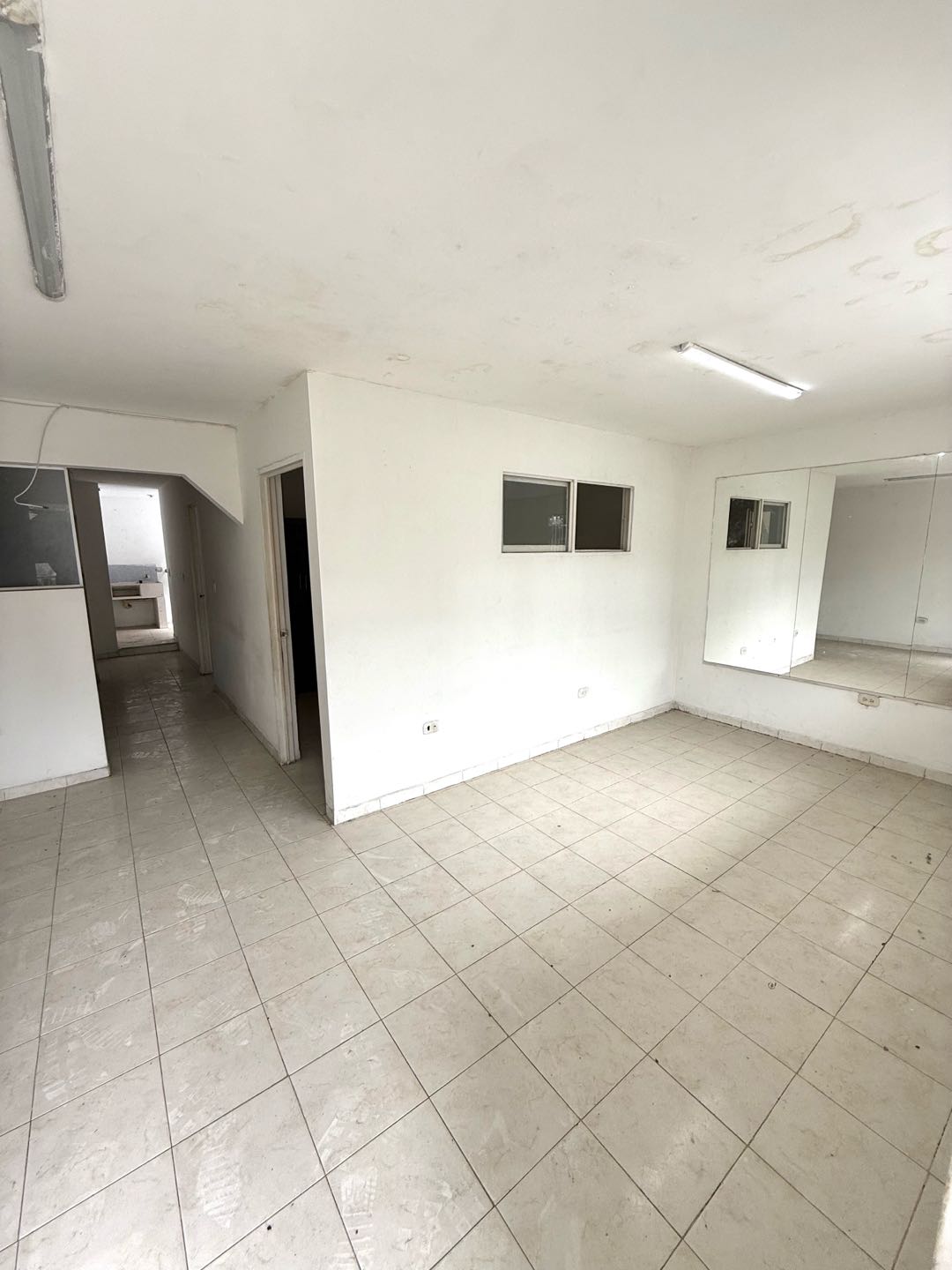 SE VENDE CASA DE DOS PISOS EN BARRIO CALIMA CALI ND9051188